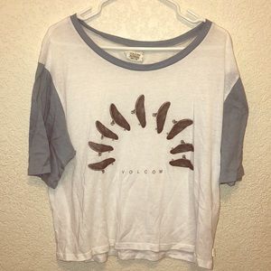 Half sleeve crop top